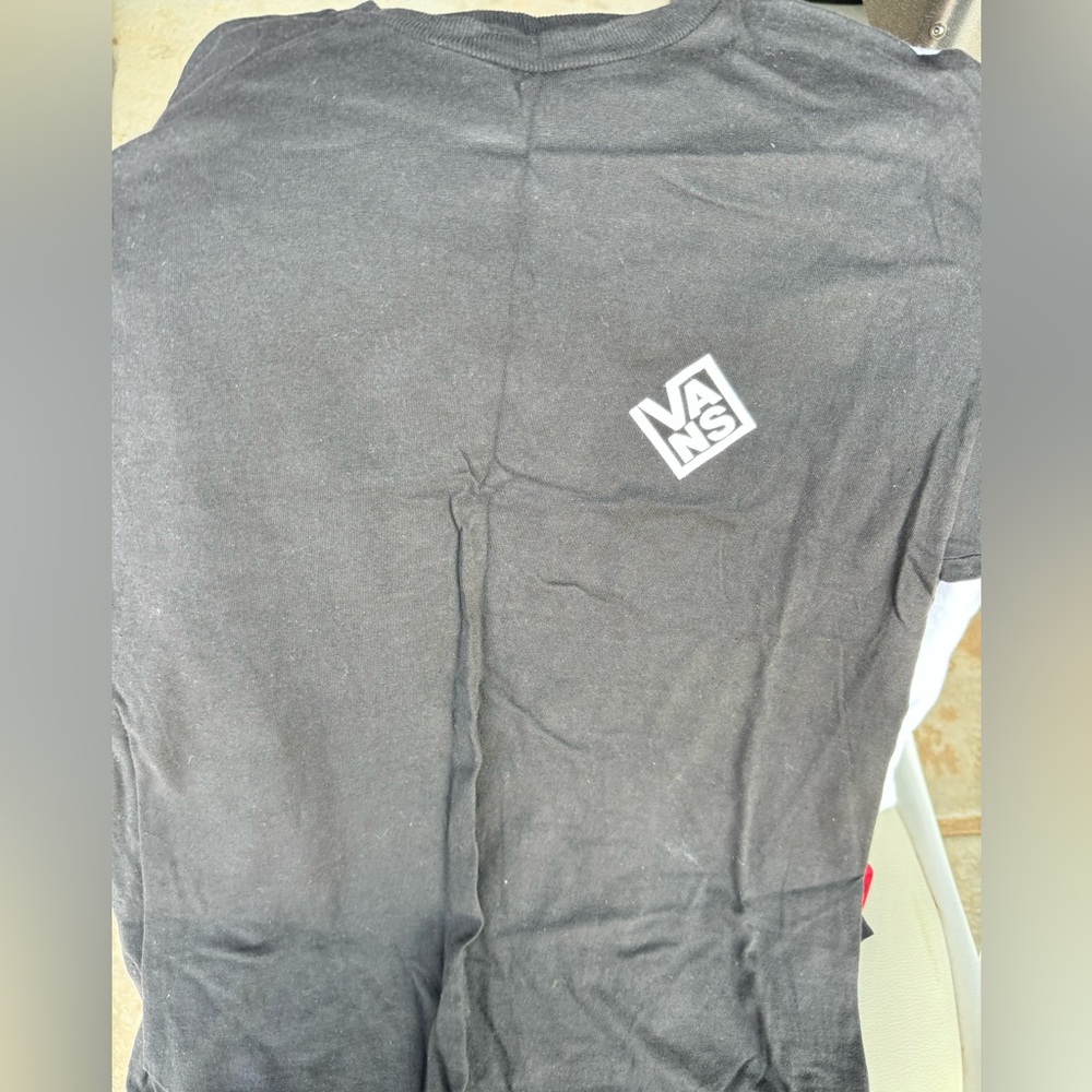 Vans of the wall tee.